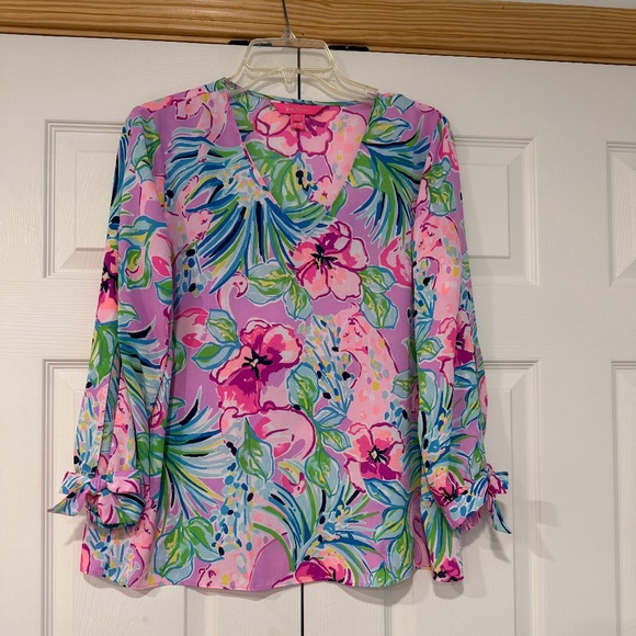 Lilly Pulitzer EUC  Pamela top, Size Medium - Picture 1 of 9